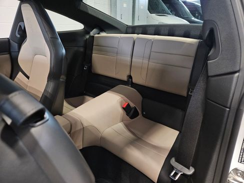 Used 2025 Porsche 911 Carrera image 15