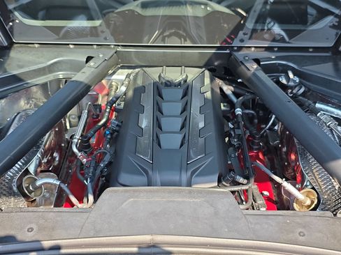Used 2026 Chevrolet Corvette Stingray Coupe w/ 1LT RWD image 13