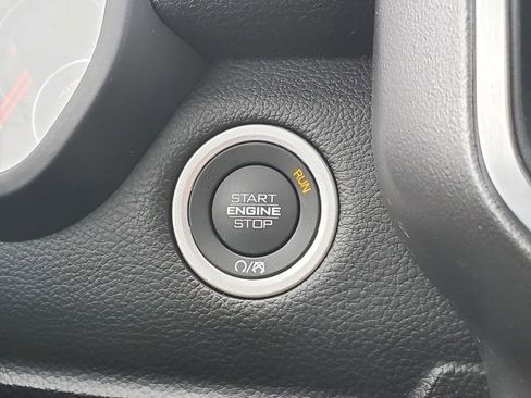 Certified 2025 RAM 1500 Big Horn image 23