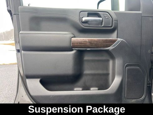 Certified 2021 GMC Sierra 2500 SLE w/ SLE Convenience Package image 16