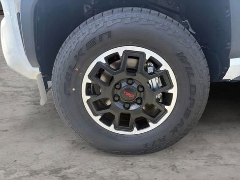 New 2026 Toyota Tacoma TRD Off-Road AWD/4WD image 9