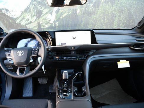 New 2026 Toyota Crown Nightshade image 9