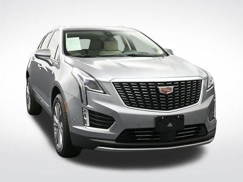 Used 2026 Cadillac XT5 Premium Luxury w/ Driver Assist Package AWD/4WD image 7