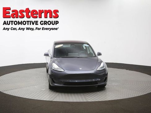 Used 2018 Tesla Model 3 Long Range image 50