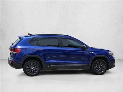 Used 2022 Volkswagen Taos S FWD image 4