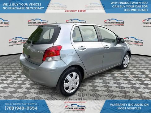 Used 2009 Toyota Yaris 4-Door Hatchback FWD image 4