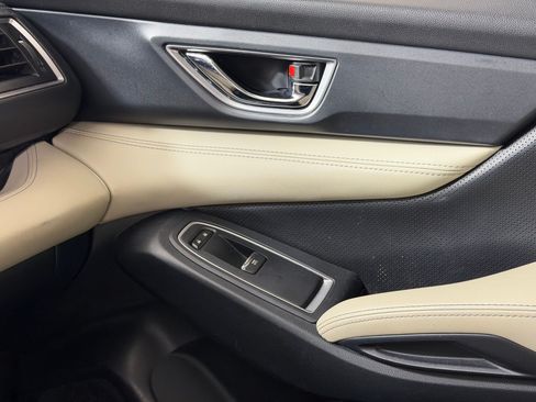 Used 2019 Subaru Ascent Limited AWD/4WD image 28
