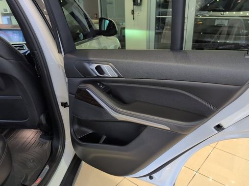 Used 2019 BMW X5 xDrive40i w/ Convenience Package image 51