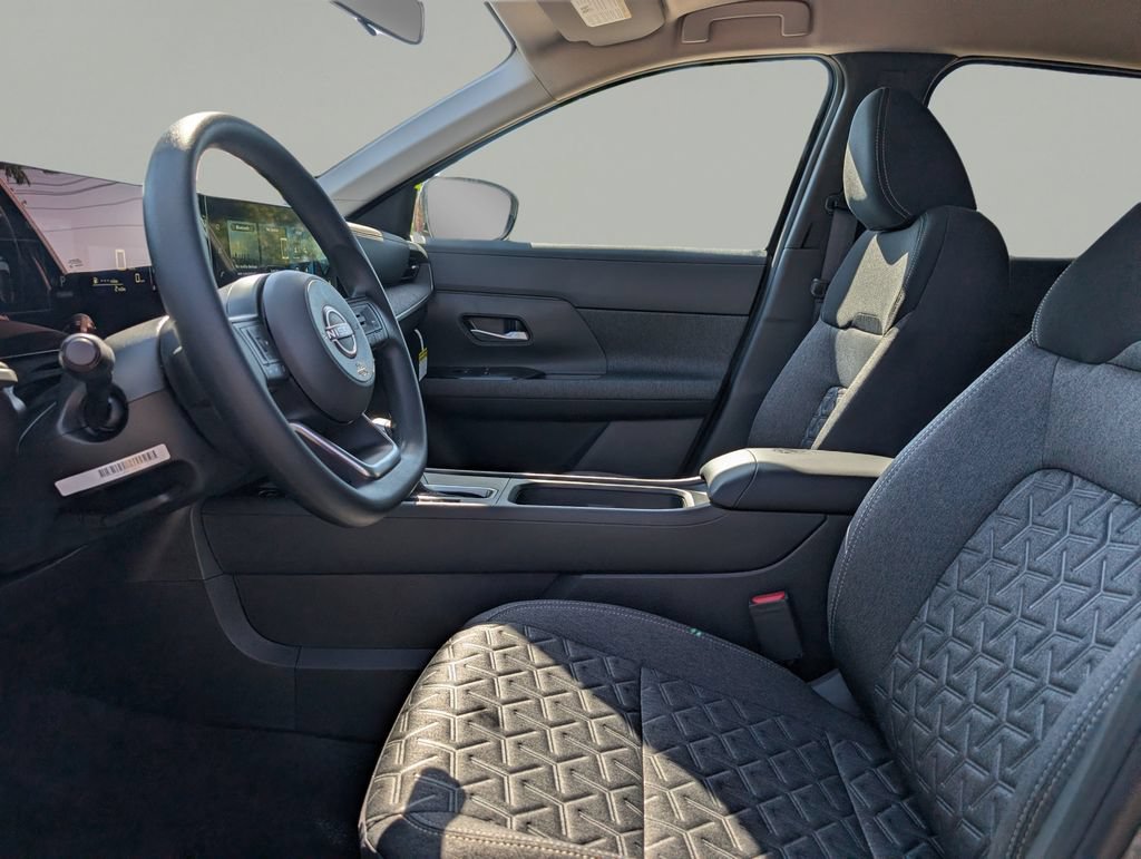 New 2026 Nissan Kicks SV w/ Cold Weather Package FWD image 17