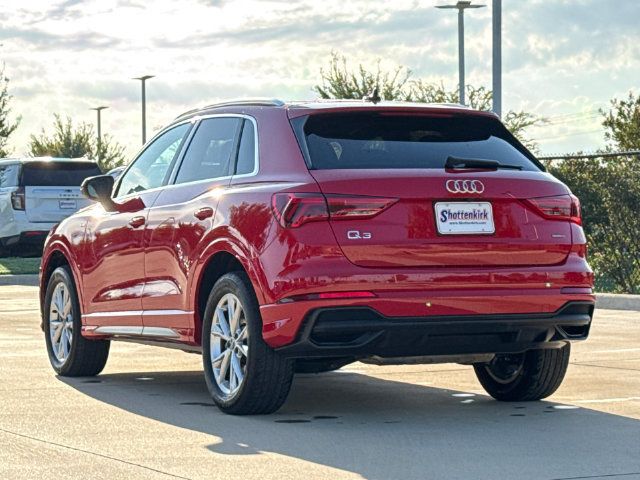 Used 2024 Audi Q3 2.0T Premium AWD/4WD image 11