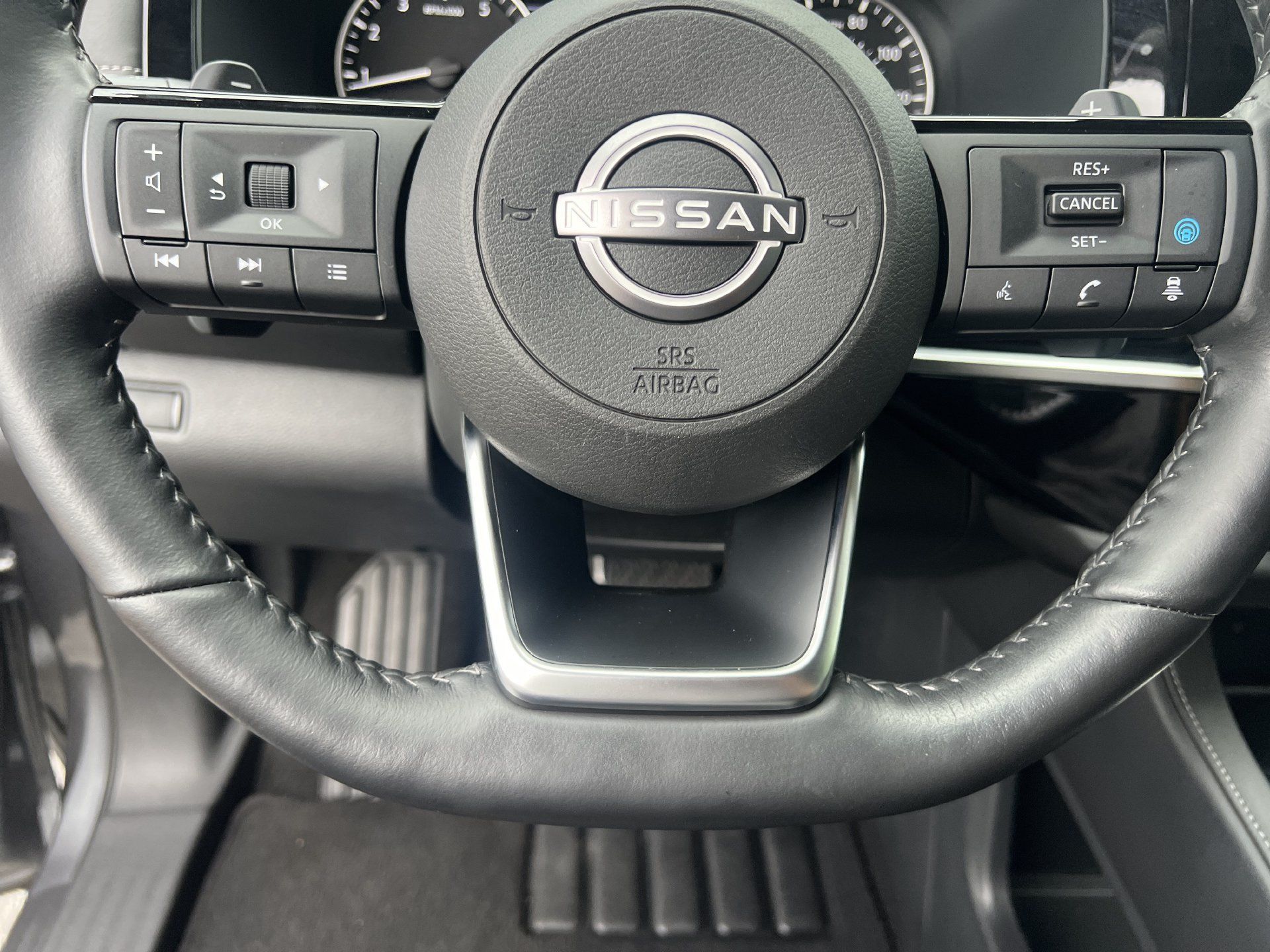 Certified 2024 Nissan Pathfinder SL AWD/4WD image 10