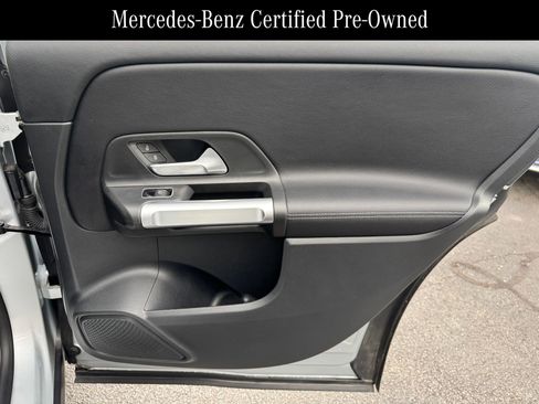 Certified 2023 Mercedes-Benz GLB 250 4MATIC image 23