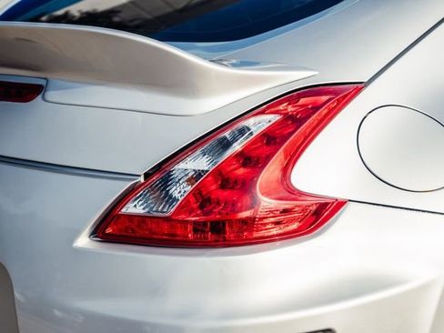 Used 2009 Nissan 370Z Coupe image 39