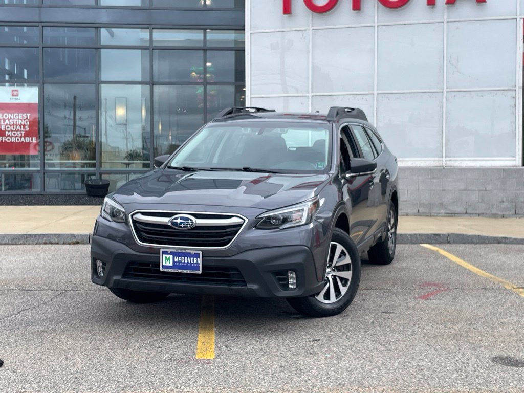 Used 2022 Subaru Outback AWD/4WD image 1