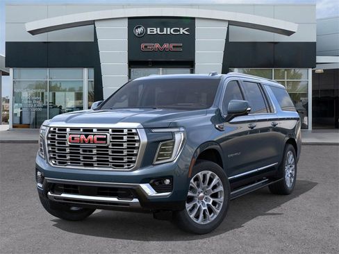 New 2026 GMC Yukon XL Denali w/ Denali Reserve Package image 6