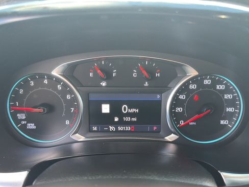 Used 2023 Chevrolet Traverse LT w/ LT Premium Package AWD/4WD image 10