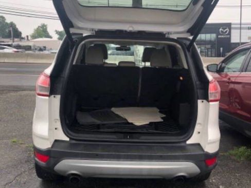 Used 2015 Ford Escape Titanium image 4