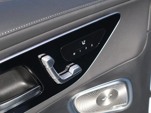 Used 2026 Mercedes-Benz GLC 300 4MATIC image 27