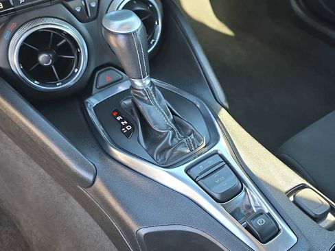 Used 2023 Chevrolet Camaro LT image 21