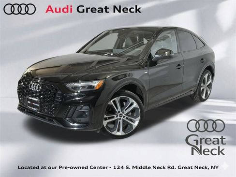 Used 2023 Audi Q5 2.0T Prestige w/ Prestige Package image 1