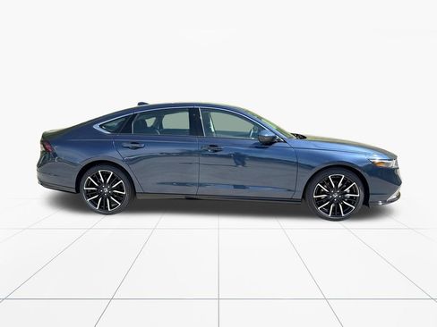 New 2026 Honda Accord Touring image 10
