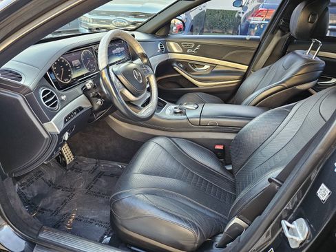 Used 2016 Mercedes-Benz S 550 Sedan image 16