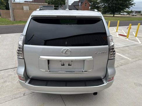 Used 2014 Lexus GX 460 AWD/4WD image 12