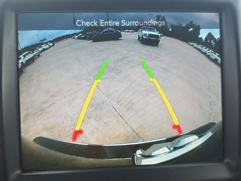 Used 2017 RAM 1500 Laramie w/ Convenience Group AWD/4WD image 5