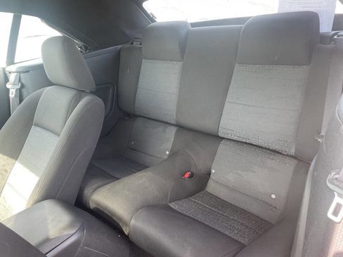 Used 2007 Ford Mustang Premium image 8