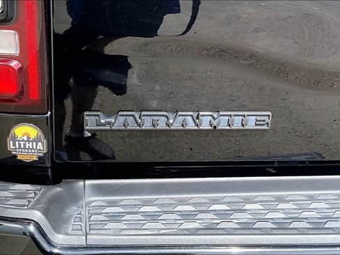Used 2020 RAM 2500 Laramie w/ Night Edition AWD/4WD image 7
