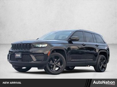 Used 2024 Jeep Grand Cherokee Altitude