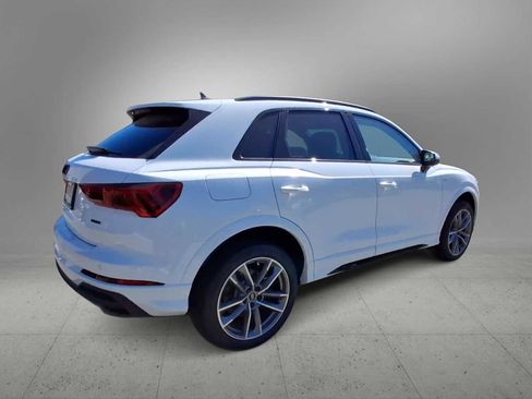 New 2025 Audi Q3 2.0T Premium image 8