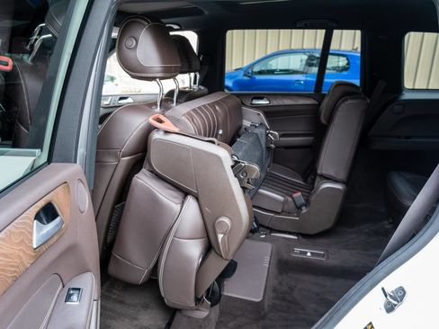 Used 2019 Mercedes-Benz GLS 450 4MATIC w/ Premium 1 Package image 32