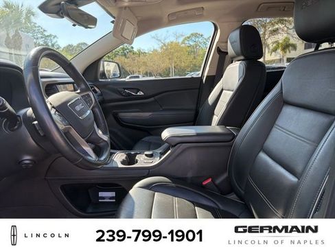 Used 2021 GMC Acadia Denali w/ Denali Ultimate Package image 13