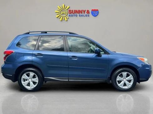 Used 2014 Subaru Forester 2.5i Premium w/ All-Weather Package AWD/4WD image 9