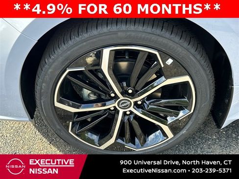 New 2025 Nissan Altima 2.5 SR w/ SR Premium Package image 8