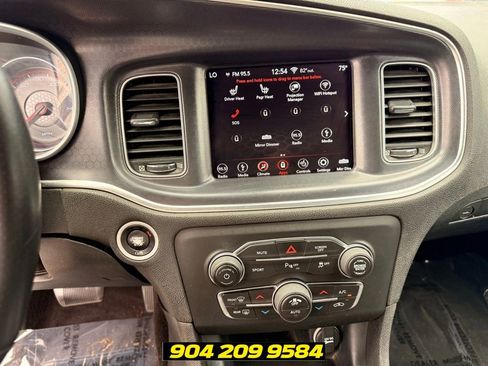 Used 2018 Dodge Charger R/T RWD image 11