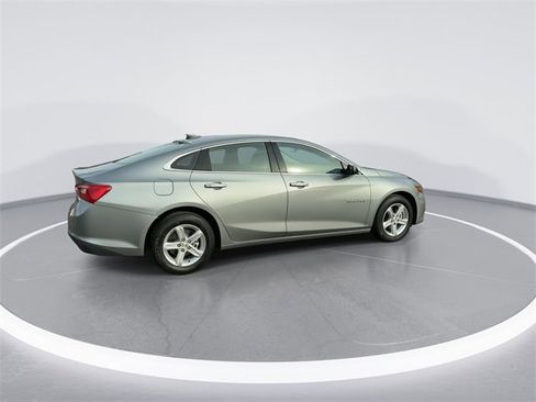 Used 2024 Chevrolet Malibu LS image 8