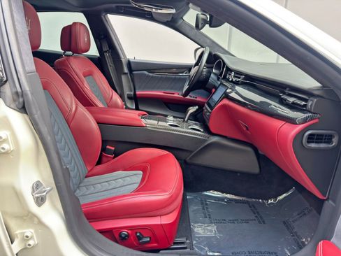 Used 2019 Maserati Quattroporte S GranLusso RWD image 16