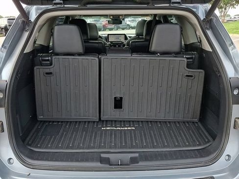 Used 2021 Toyota Highlander Platinum AWD/4WD image 26