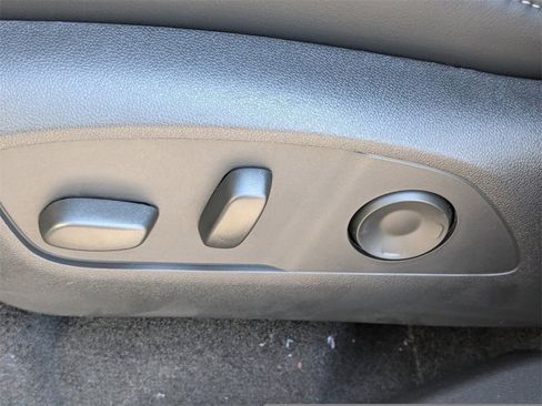 New 2026 Buick Enclave Sport Touring w/ Power Package image 21