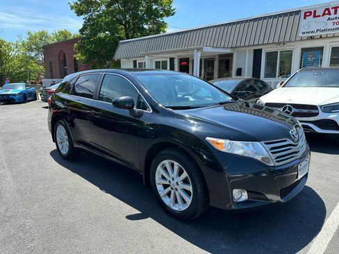 Used 2010 Toyota Venza FWD image 3