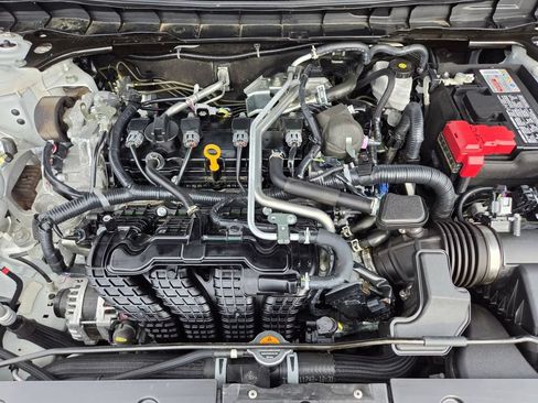 Certified 2025 Nissan Altima 2.5 SR AWD/4WD image 31