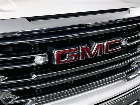 Certified 2021 GMC Sierra 1500 SLT image 30