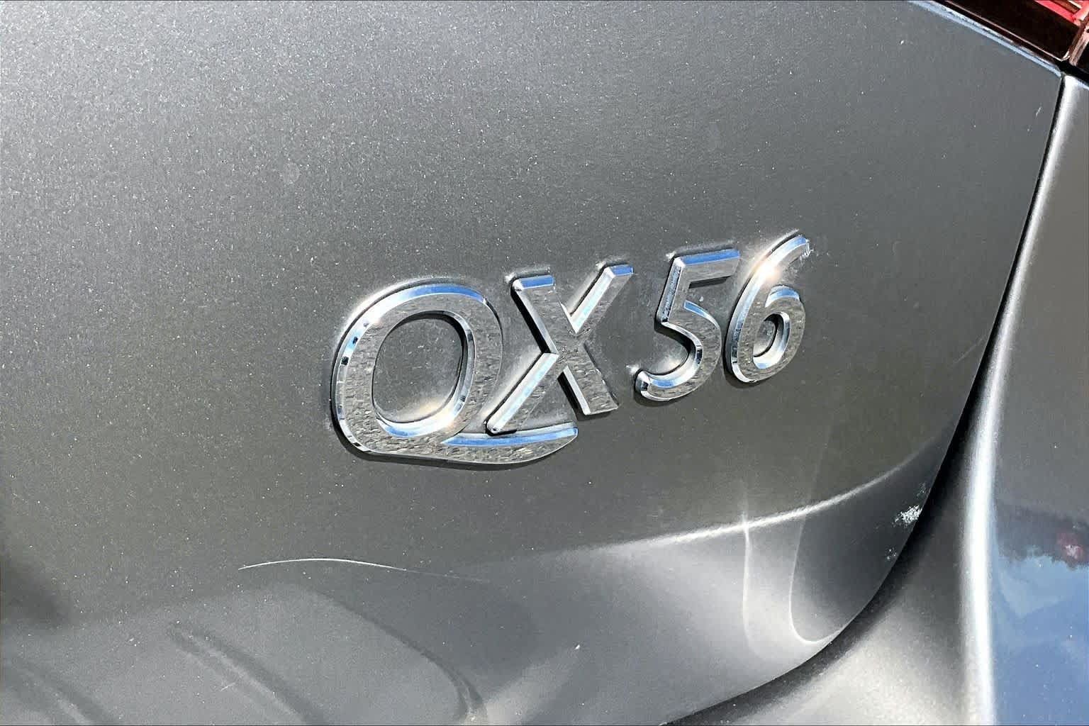 Used 2012 INFINITI QX56 4WD w/ Deluxe Touring Pkg image 9