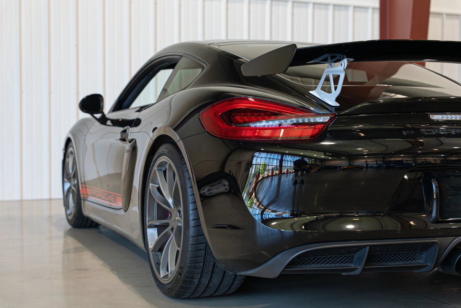 Used 2016 Porsche Cayman GT4 RWD image 21