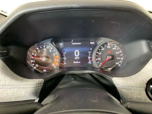 Used 2024 Jeep Compass Latitude AWD/4WD image 17
