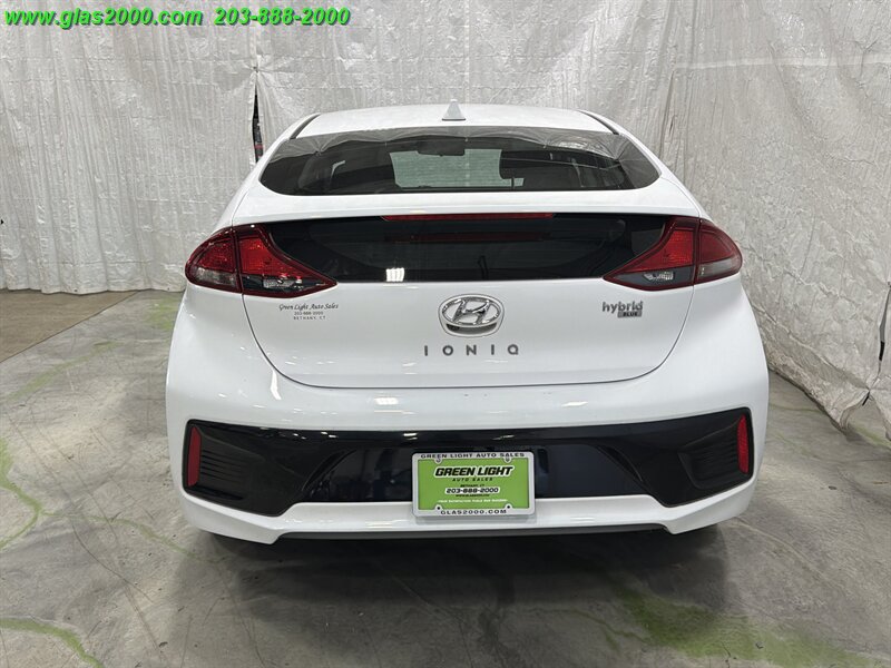 Used 2018 Hyundai Ioniq Blue FWD image 20