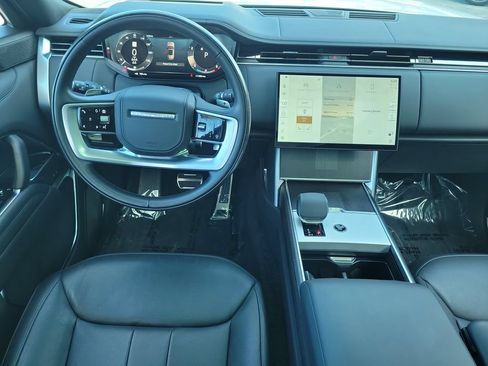 Used 2025 Land Rover Range Rover Long Wheelbase Autobiography AWD/4WD image 18