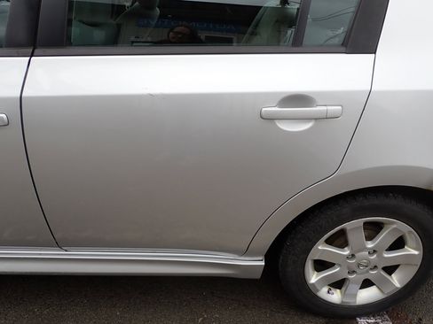 Used 2011 Nissan Sentra 2.0 SR w/ Convenience Pkg image 15